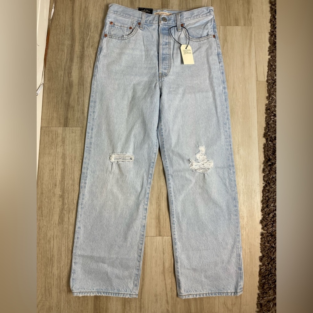 Levi’s Ribcage Straight Button Fly Distressed Jean 27 x 37 - Picture 3 of 6